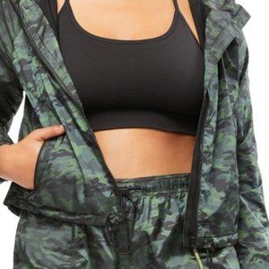 NWT Good American Fast Track Camo Running Jacket